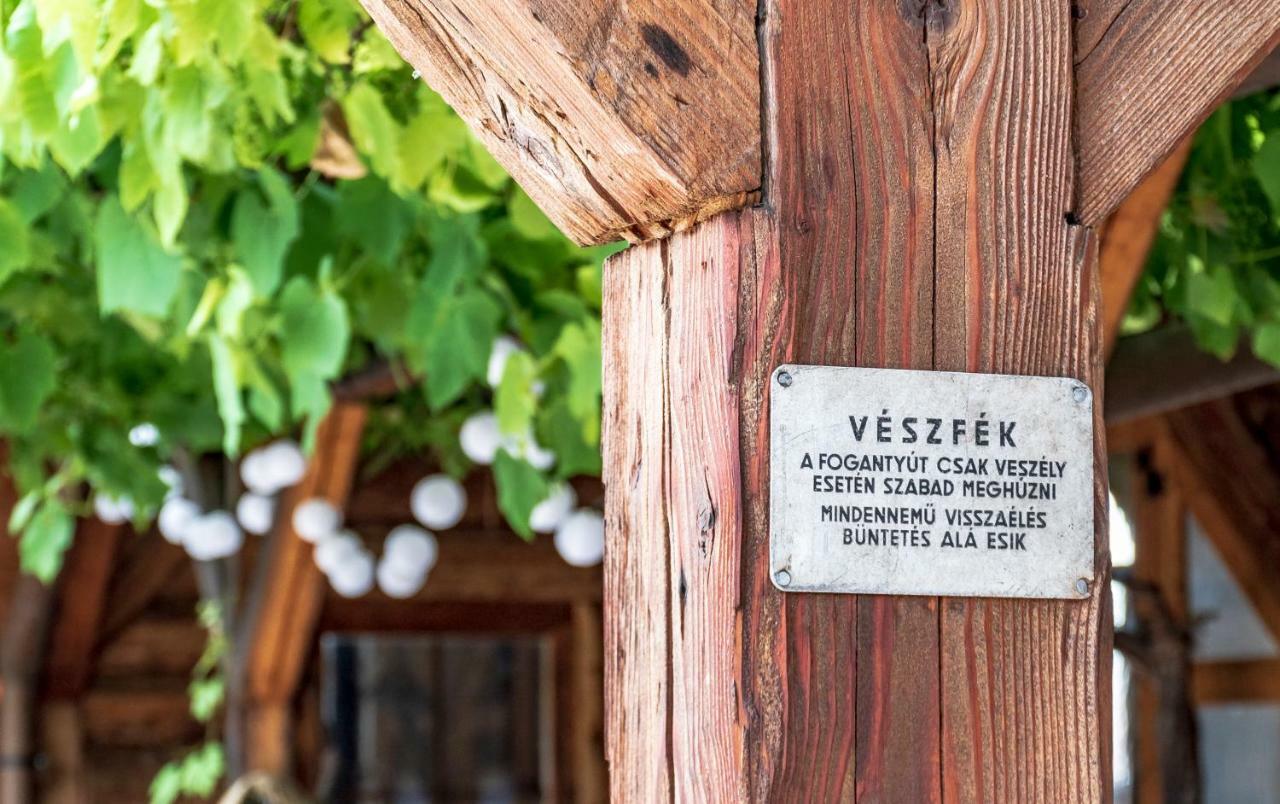 Pajta Apartman Eger Eksteriør billede